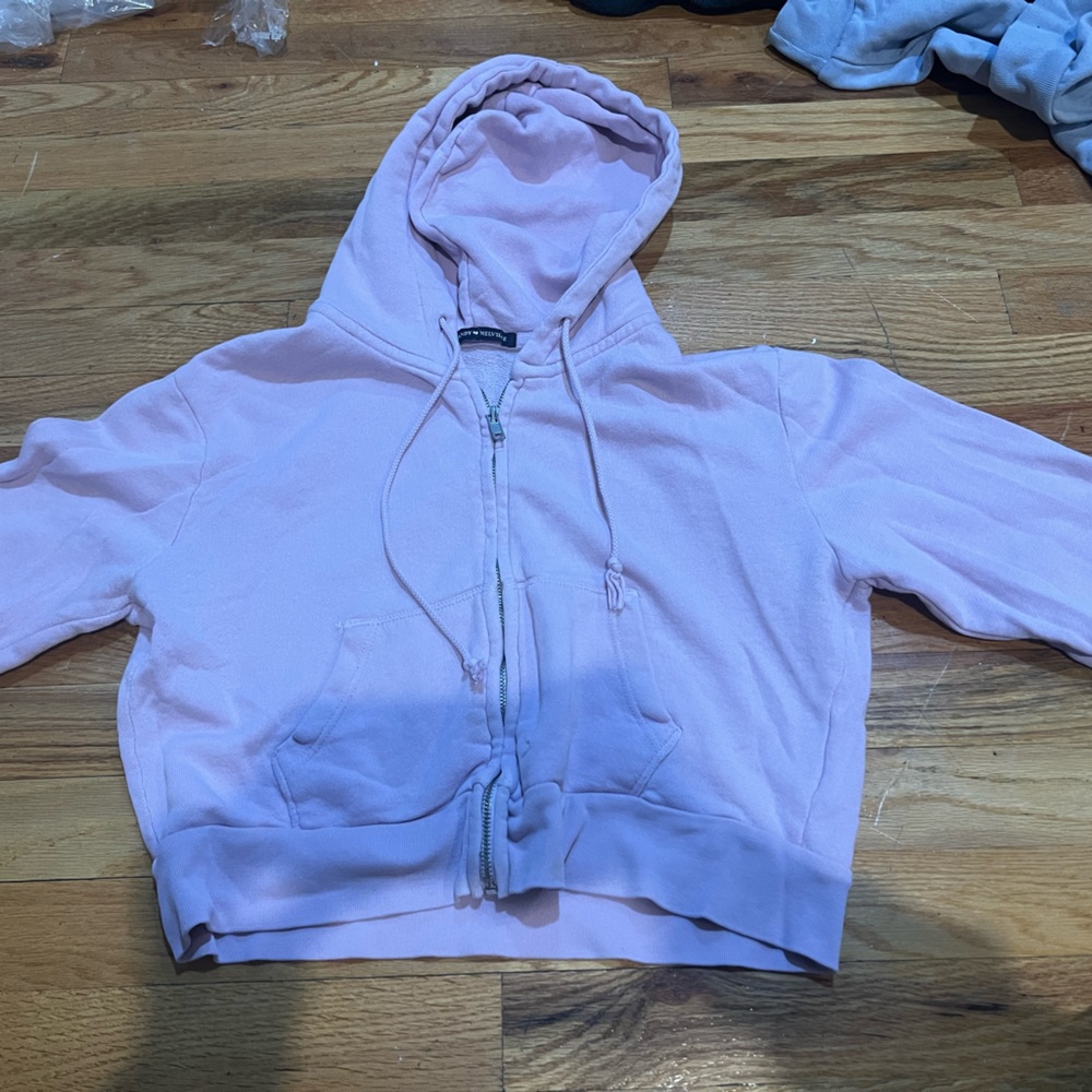 Brandy Melville zip up